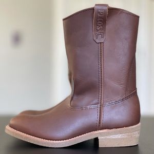 BRAND NEW RED WING PECOS SHOES 1155 M 9.5
